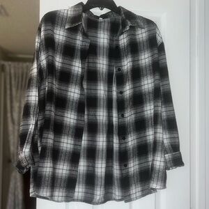 Men's Black and White Plaid Shirt